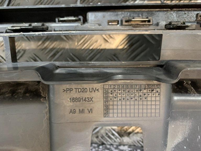 12-18 PEUGEOT 208 3/5 DOOR FRONT BUMPER COMPLETE GRILL - Thumbnail 11