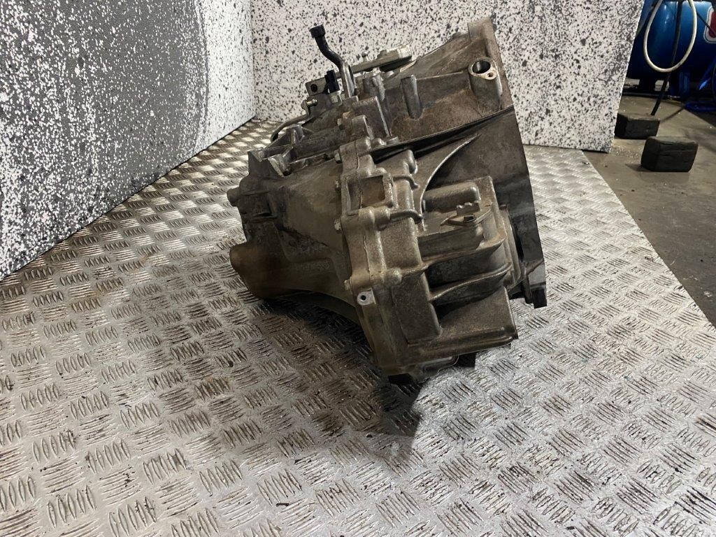 14-17 NISSAN X-TRAIL T32 1.6 DIESEL 6 SPEED MANUAL GEARBOX 320104BR0D *66K MILES - Thumbnail 5