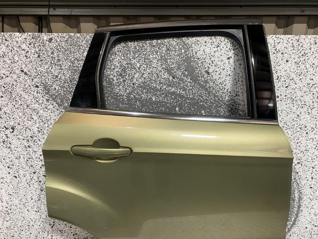 13-20 FORD KUGA MK2 O/S/R DRIVER OFF SIDE REAR DOOR GINGER ALE (SCRATCHED) - Thumbnail 4