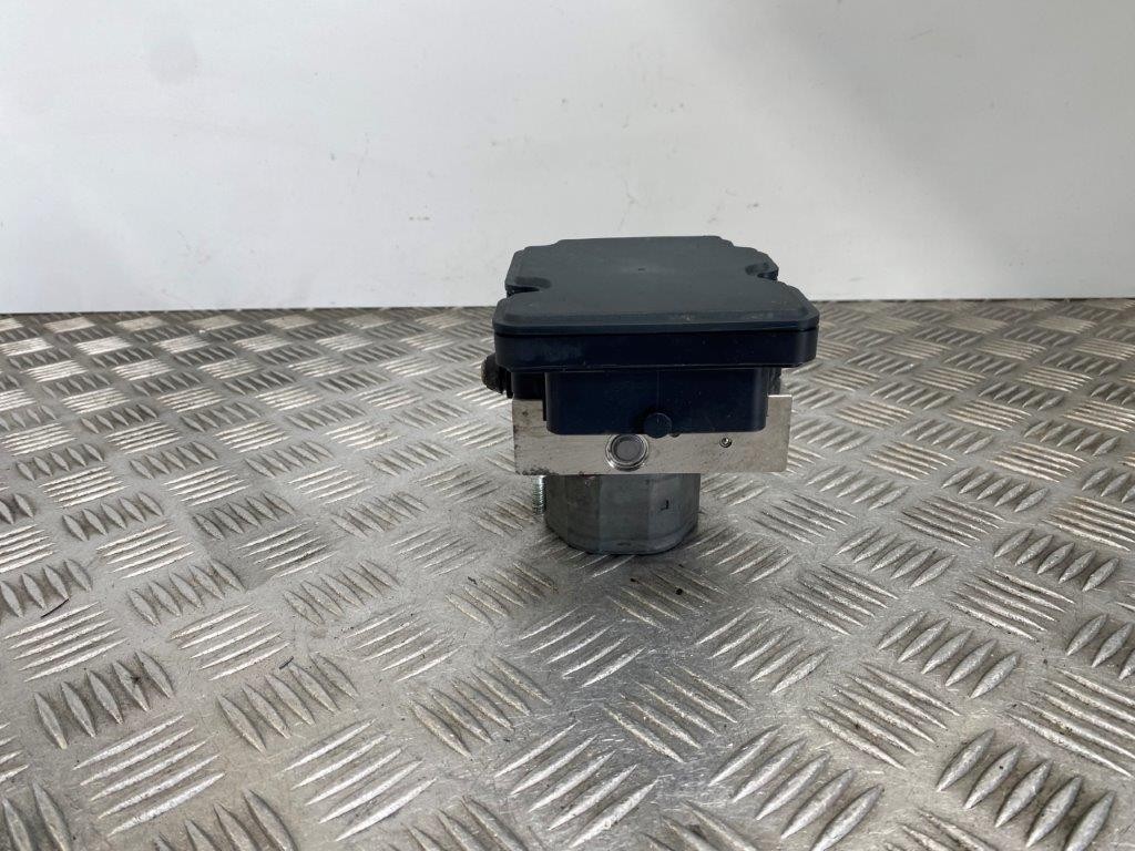 15-19 VAUXHALL CORSA E/ASTRA K/INSIGNIA 1.3 DIESEL ABS PUMP 39011871 - Thumbnail 5