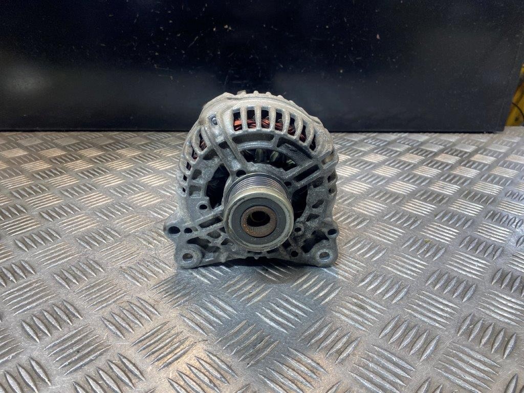 12-15 SEAT IBIZA 6J MK5/SKODA/VW/AUDI 1.4 PETROL ALTERNATOR 03C903023A - Thumbnail 5