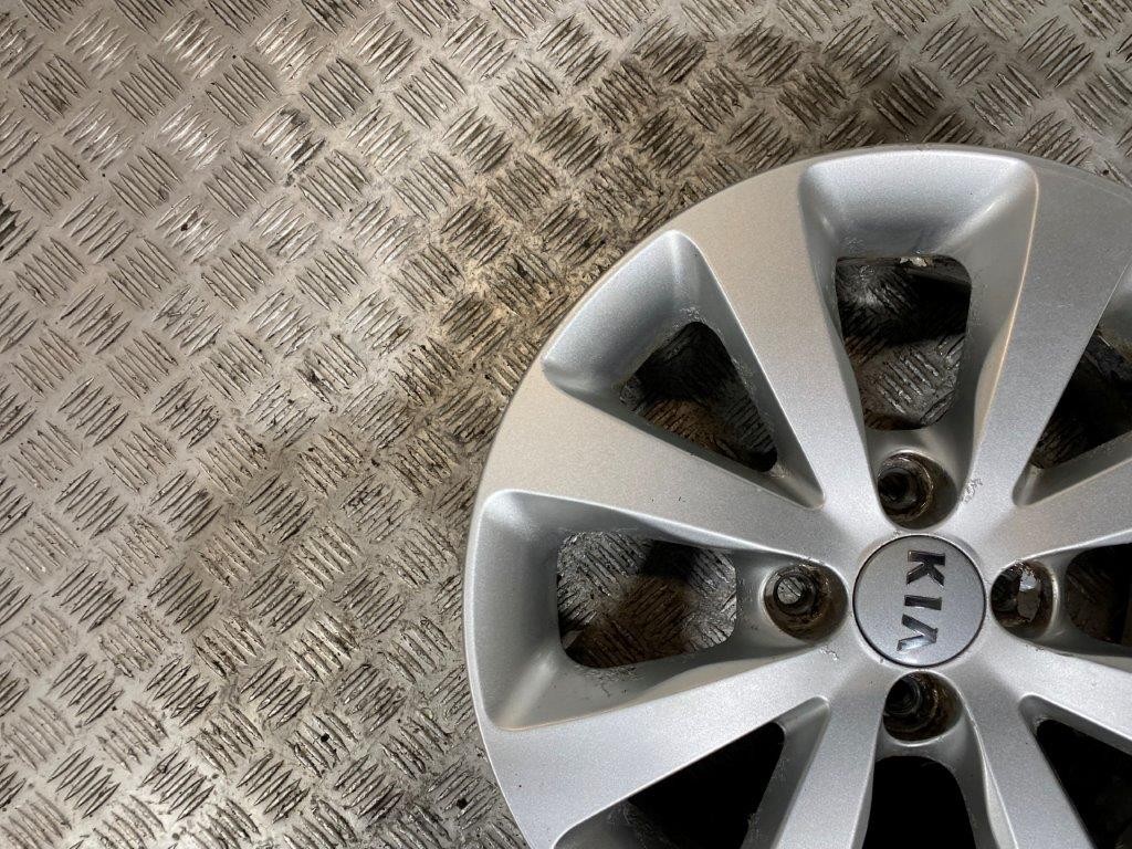 11-17 KIA RIO MK3 15" INCH 8 SPOKE 4 STUD ALLOY WHEEL 5.5JX15 (SCRATCHED) - Thumbnail 3