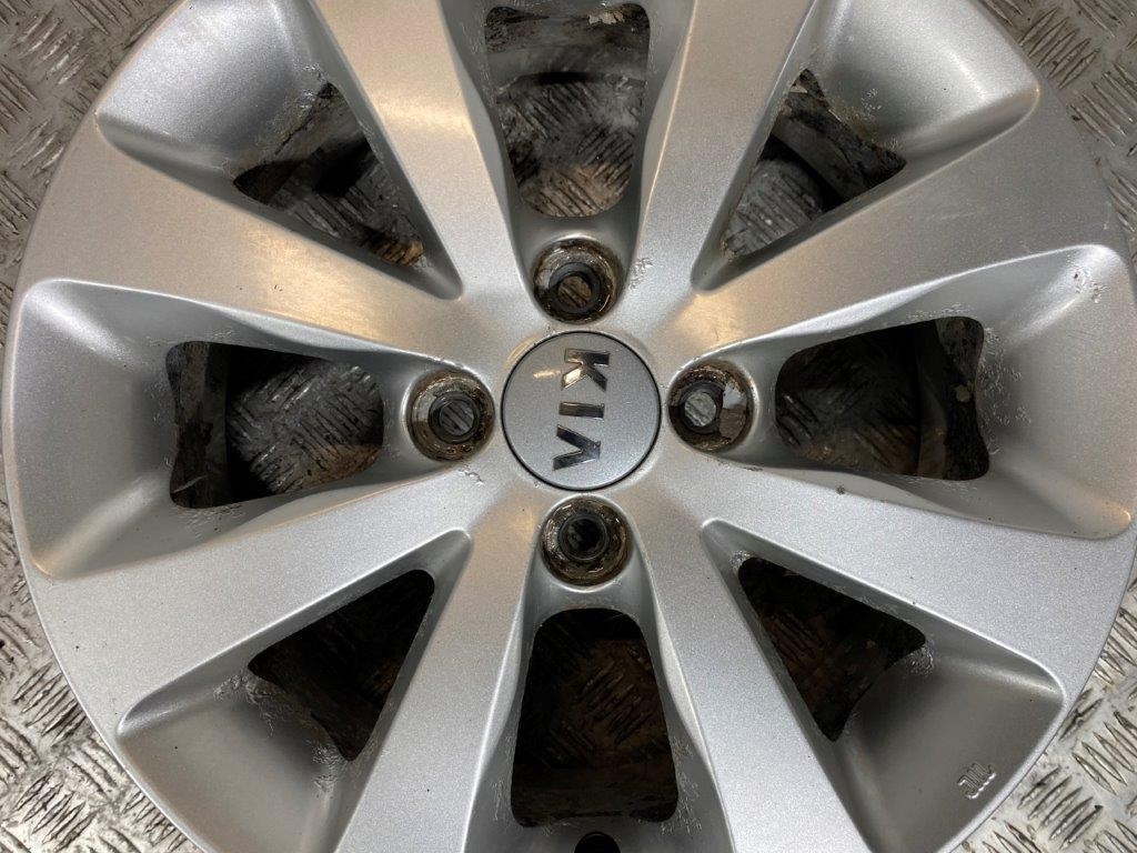 11-17 KIA RIO MK3 15" INCH 8 SPOKE 4 STUD ALLOY WHEEL 5.5JX15 (SCRATCHED) - Thumbnail 7
