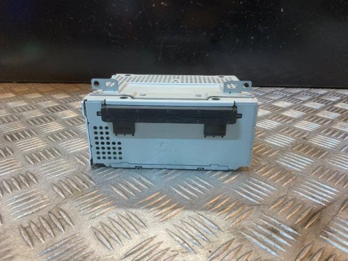 11-18 FORD FOCUS MK3 RADIO/CD PLAYER HEAD UNIT (NO CODE NEEDED) F1BT-18C815-LM