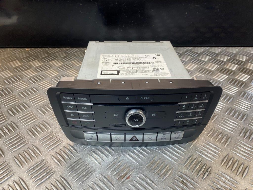 15-19 MERCEDES B-CLASS/CLA/GLA W246 MULTIMEDIA HEAD UNIT A2469007818 - Thumbnail 3
