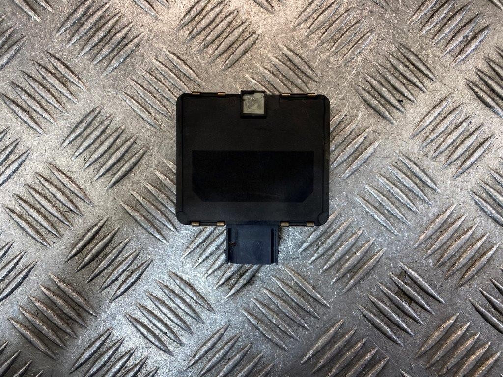17-20 SUZUKI SWIFT MK3 A2L FRONT DISTANCE RADAR SENSOR 33943-52R00 - Thumbnail 3