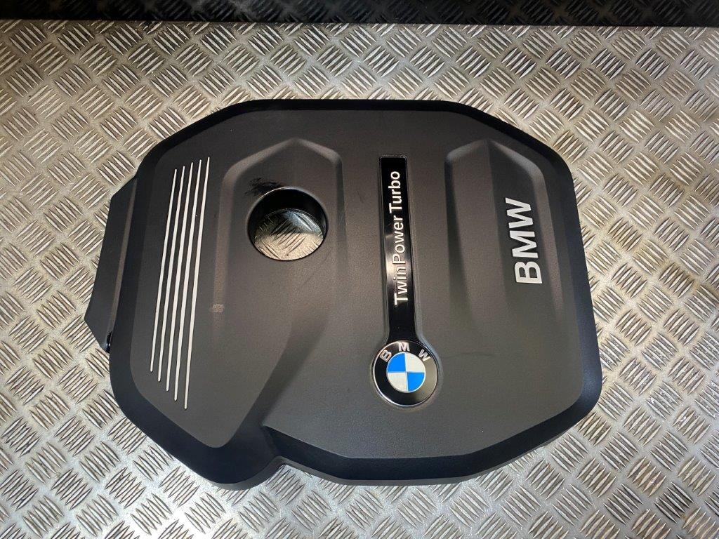 15-19 BMW 118I F20 1.5 PETROL ENGINE COVER ENGINE CODE B38B15A 8602967 - Thumbnail 2