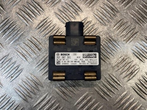 13-20 SKODA OCTAVIA MK3/VW GOLF MK7/AUDI FRONT RADAR SENSOR DISTRONIC 3QF907561