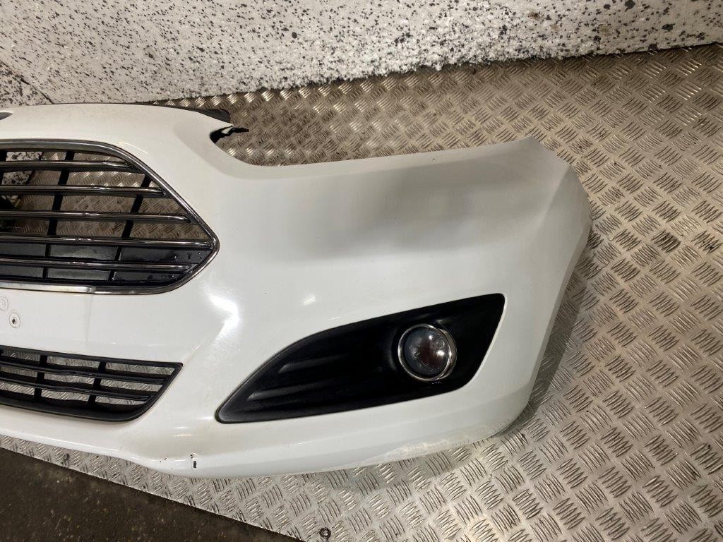 12-17 FORD FIESTA MK7 3/5 DOOR FRONT BUMPER FROZEN WHITE (PLS READ) - Thumbnail 11