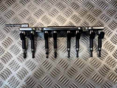 10-19 NISSAN JUKE/QASHQAI J10 1.6 PETROL FUEL RAIL WITH INJECTORS 175201KT0A