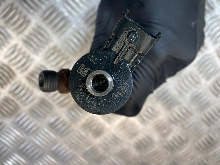 17-19 PEUGEOT 308 MK2/2008/5008/PARTNER 1.5 DIESEL FUEL INJECTOR 9828959880 - Thumbnail 3