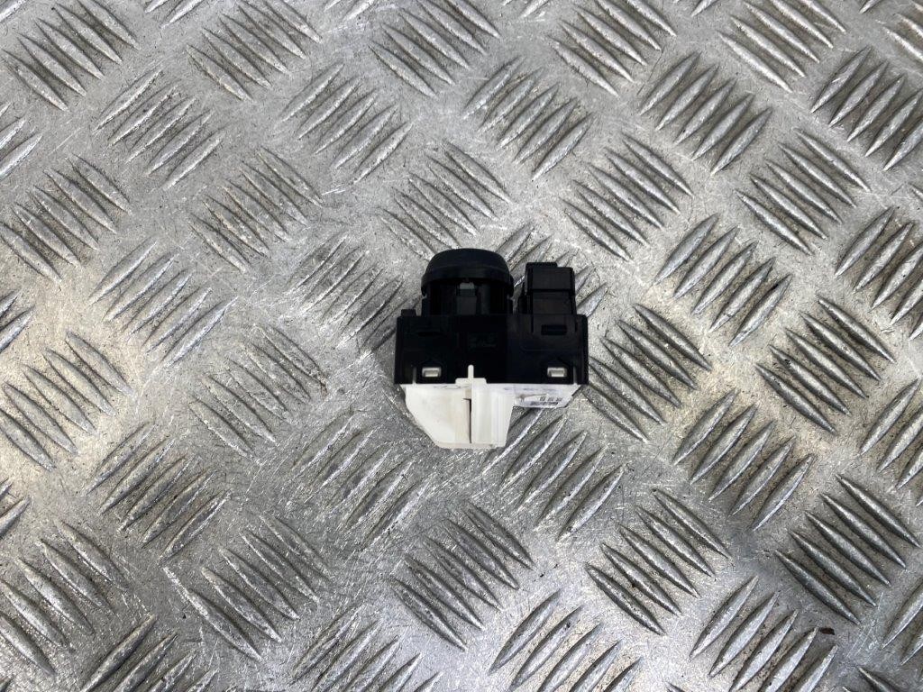 20-26 HYUNDAI I20 MK3 ELECTRIC WING MIRROR SWITCH BUTTON 93530BV000 - Thumbnail 3