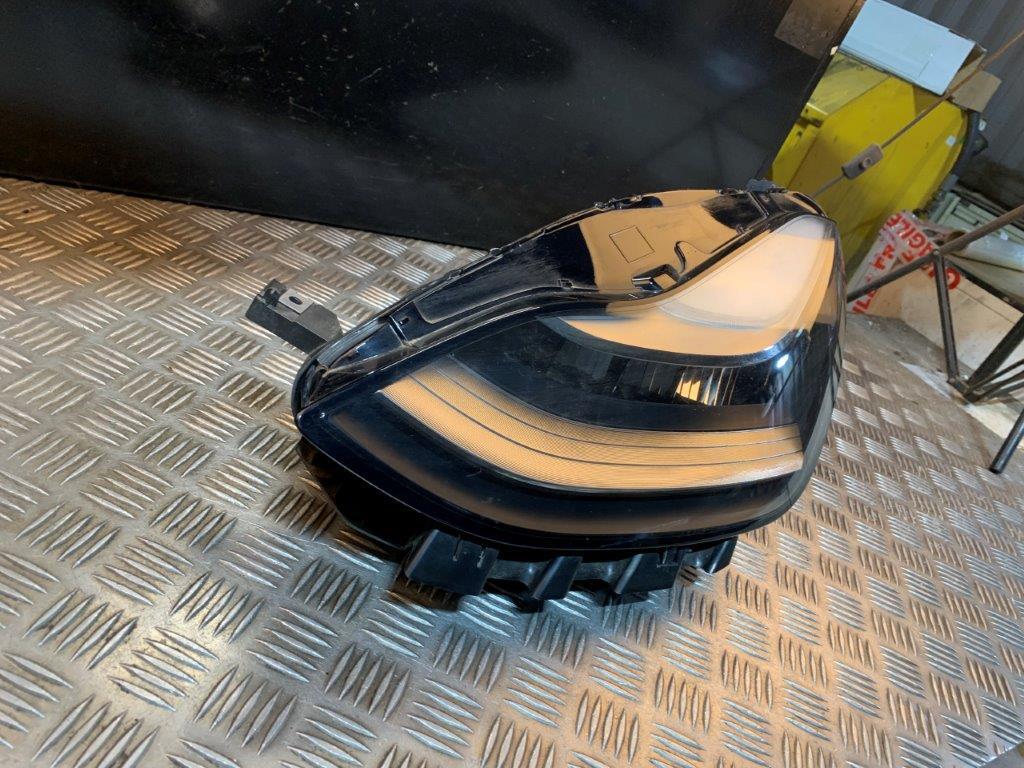 17-23 TESLA MODEL 3 N/S PASSENGER NEAR SIDE HEADLIGHT (LED LIGHT) - Thumbnail 4