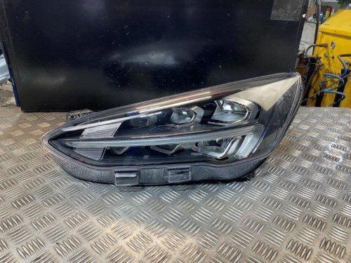 18-22 FORD FOCUS MK4 N/S PASSENGER NEAR SIDE LED HEADLIGHT (PLS READ)