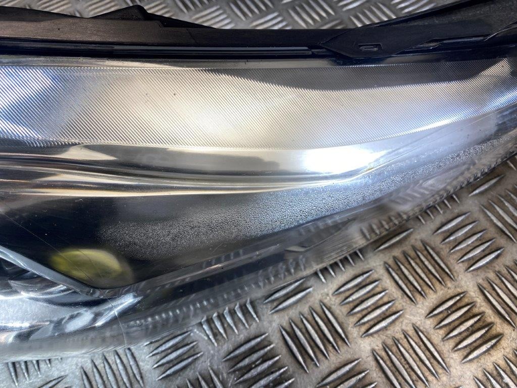 12-17 FORD FIESTA MK7 3/5 DOOR N/S PASSENGER NEAR SIDE HEADLIGHT (PLS READ) - Thumbnail 5