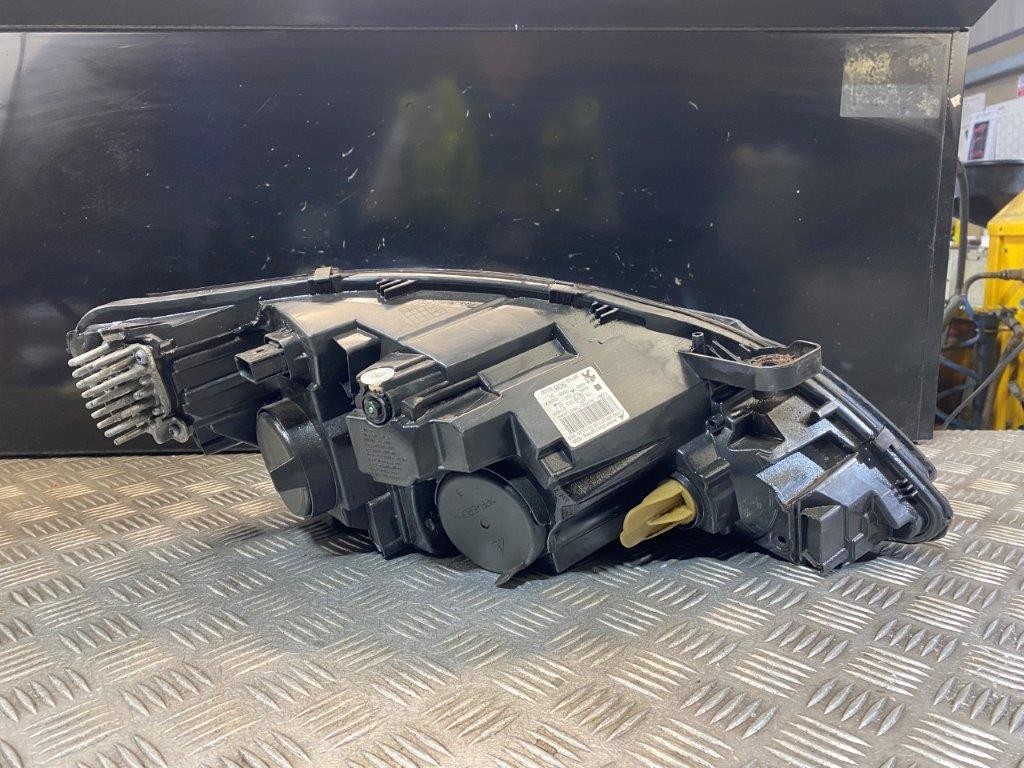 17-19 PEUGEOT 308 MK2 N/S PASSENGER NEAR SIDE HEADLIGHT (BROKEN LUGS) - Thumbnail 10