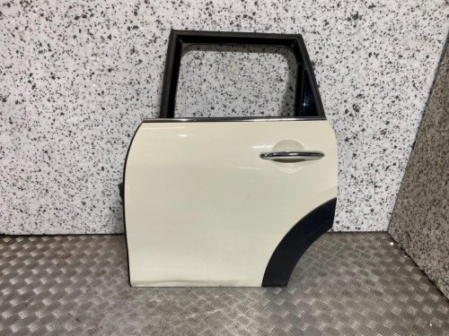 14-18 MINI COOPER D F55 5 DOOR PASSENGER SIDE REAR DOOR WHITE 850 (PLS READ)