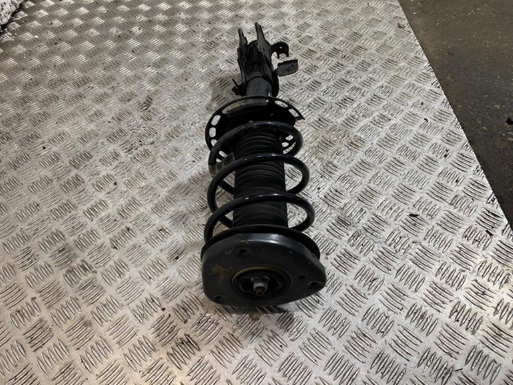 22-25 FORD FOCUS MK4 1.0 PETROL PASSENGER NEAR SIDE FRONT SHOCK SUSPENSION LEG - Thumbnail 3
