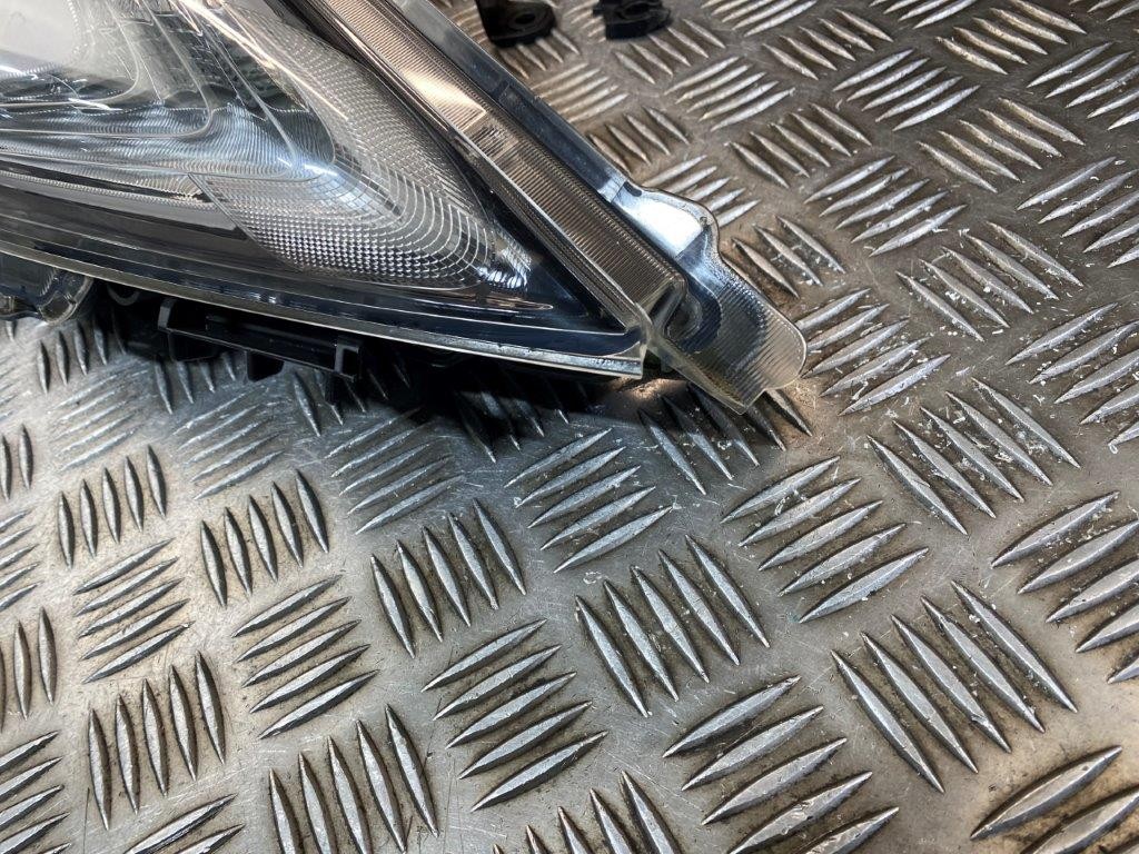 14-19 NISSAN JUKE O/S DRIVER OFF SIDE HEADLIGHT (PLS READ) - Thumbnail 5