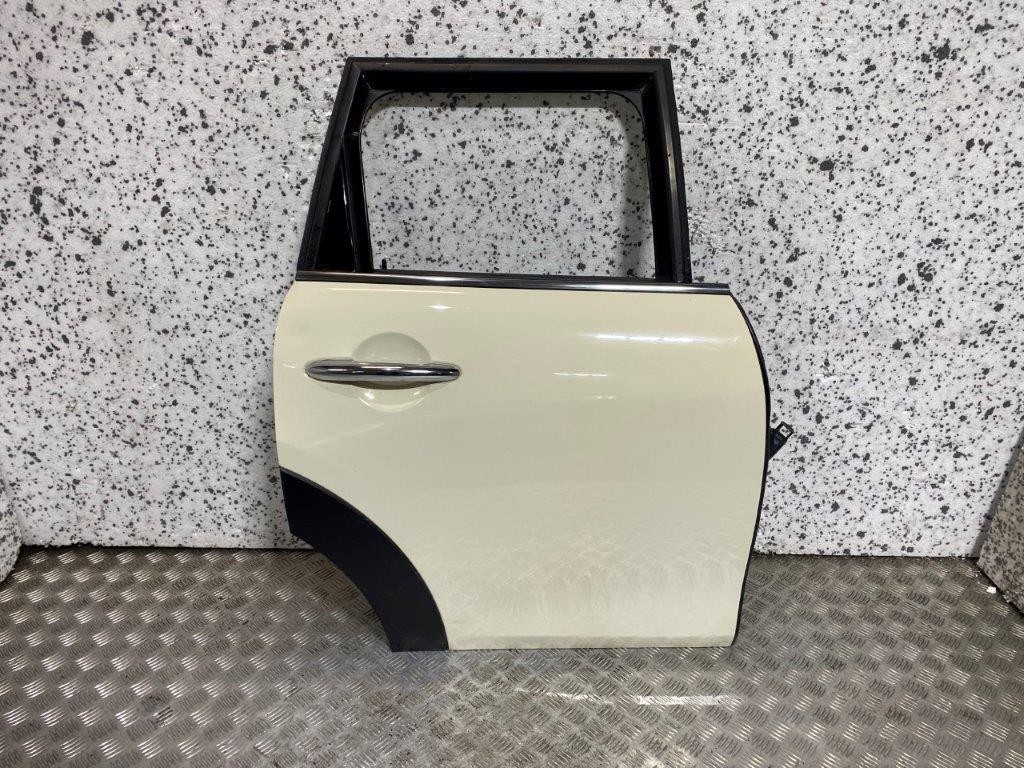 14-18 MINI COOPER D F55 5 DOOR DRIVER SIDE REAR DOOR WHITE PAINT 850 (PLS READ) - Thumbnail 2