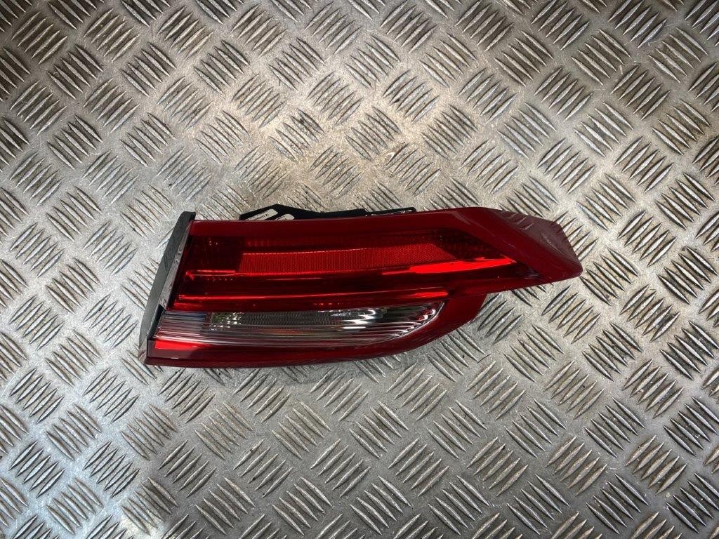 17-22 FORD FIESTA MK8 O/S DRIVER OFF SIDE REAR LIGHT - Thumbnail 5