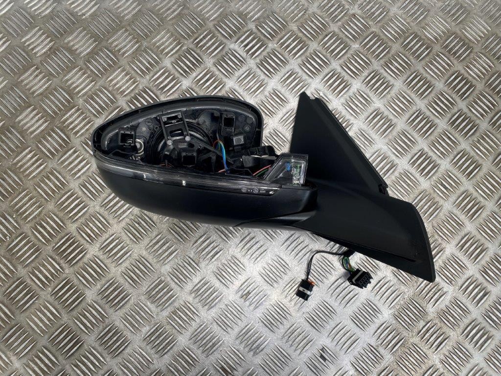 20-26 VAUXHALL CORSA F DRIVER OFF SIDE WING MIRROR (PLS READ)