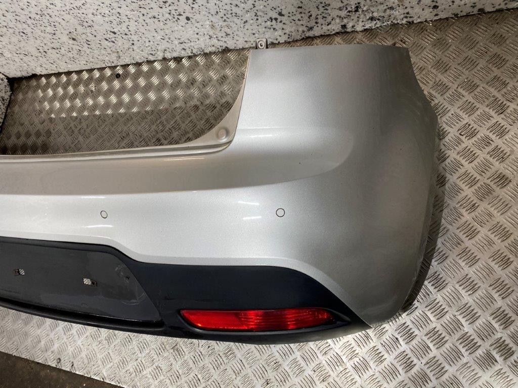 15-17 KIA RIO MK3 5 DOOR HATCH REAR BUMPER SILVER PAINT CODE 3D (PLS READ) - Thumbnail 11