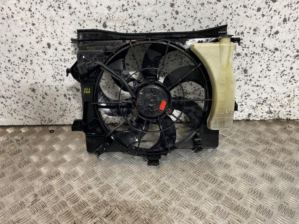 15-17 KIA RIO MK3 1.2 PETROL RADIATOR COOLING FAN 253801W002 - Thumbnail 2
