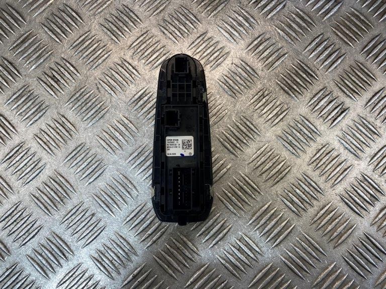 17-21 PEUGEOT 308 MK2 DRIVER SIDE FRONT WINDOW CONTROL SWITCH PANEL 96788281ZD - Thumbnail 4